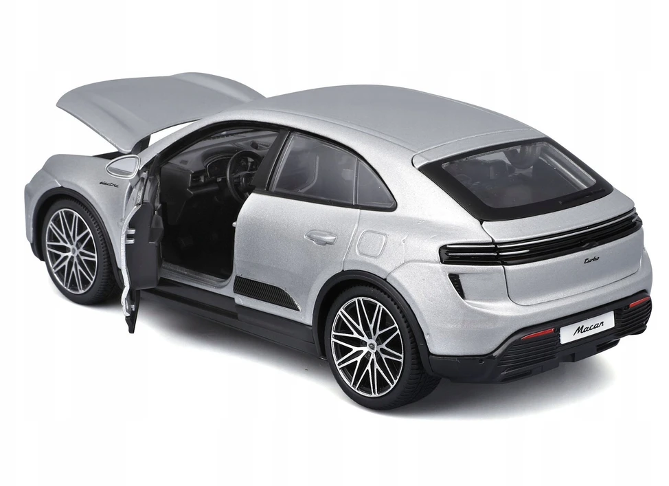 Bburago BBU 1:24 Porsche Macan Turbo Electric 21114