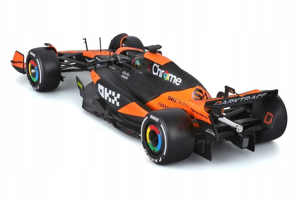 Bburago BBU 1:24 „Race F1 McLaren MCL38“ plokštės 28033_81
