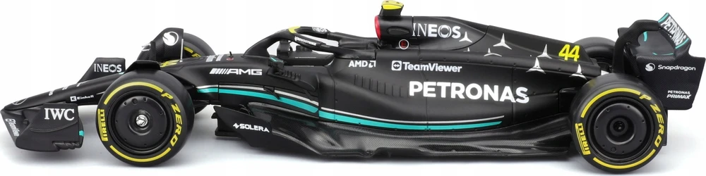 Bburago BBU 1:24 Race F1 Mercedes AMG W14 28037_44 17058