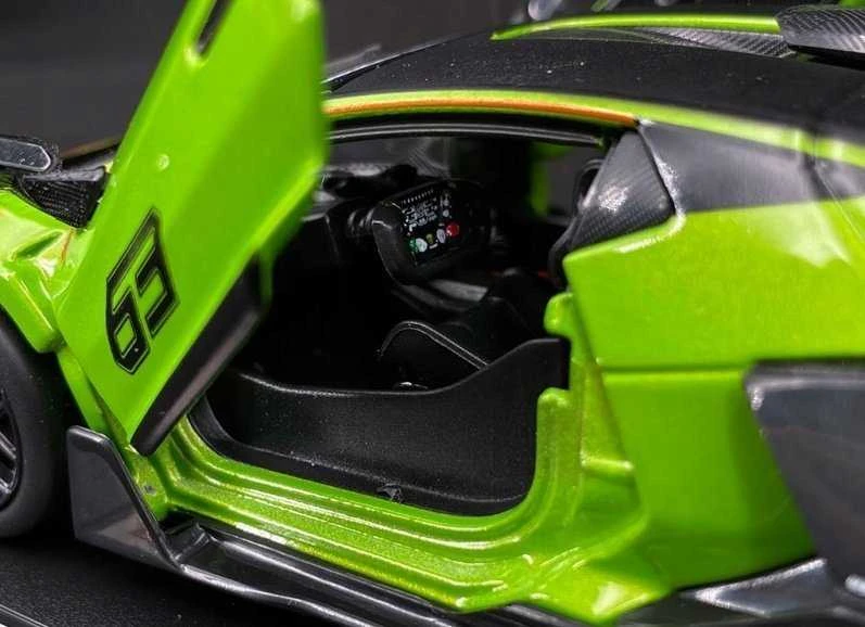 BBURAGO 1:24 automodelis Lamborghini Essenza SCV12, 18-28023