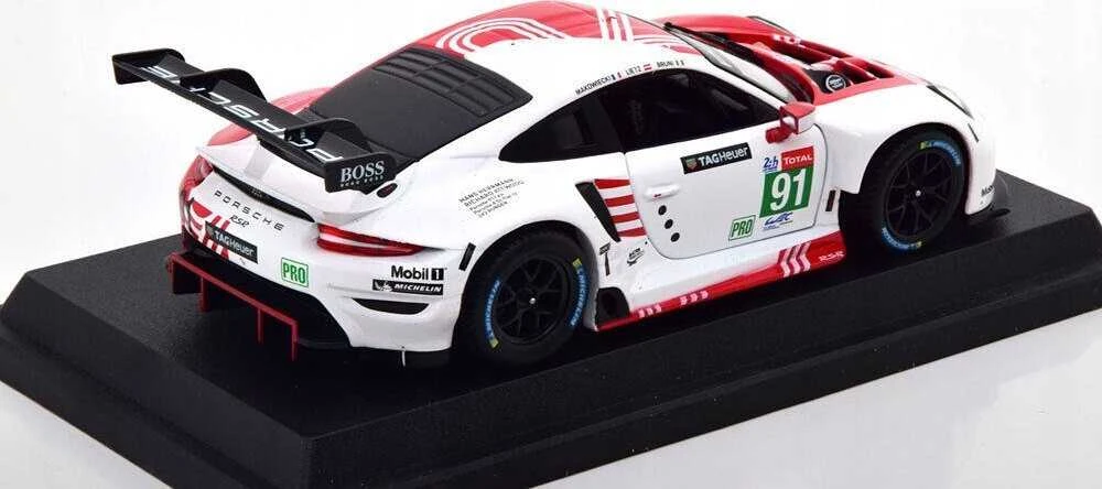 „Bburago Bburago 1:24 Racing“ – 2020 m. „Chevrolet Corvette C6R“
