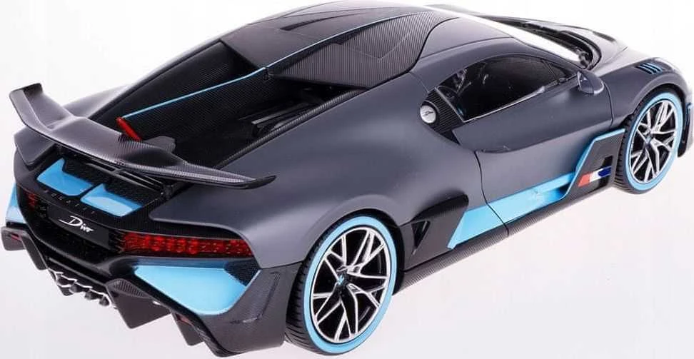 Bburago BURAGO automodelis 1/18 Bugatti Divo, 18-11045