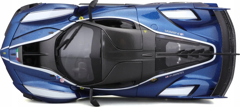 Bburago Ferrari FXX-K Evo #27 mėlynas 1:18 BBURAGO