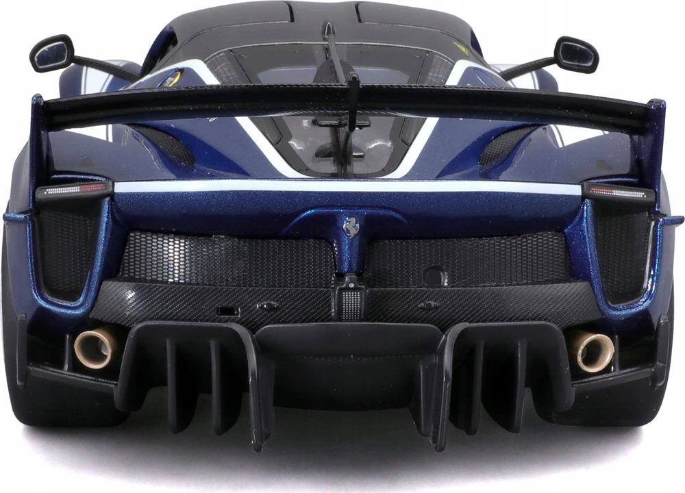 Bburago Ferrari FXX-K Evo #27 mėlynas 1:18 BBURAGO