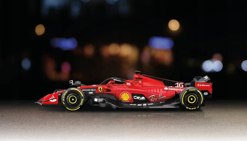 Bburago Ferrari Racing 2023 Sezonas Nr. 16 Leclerc BBURAGO