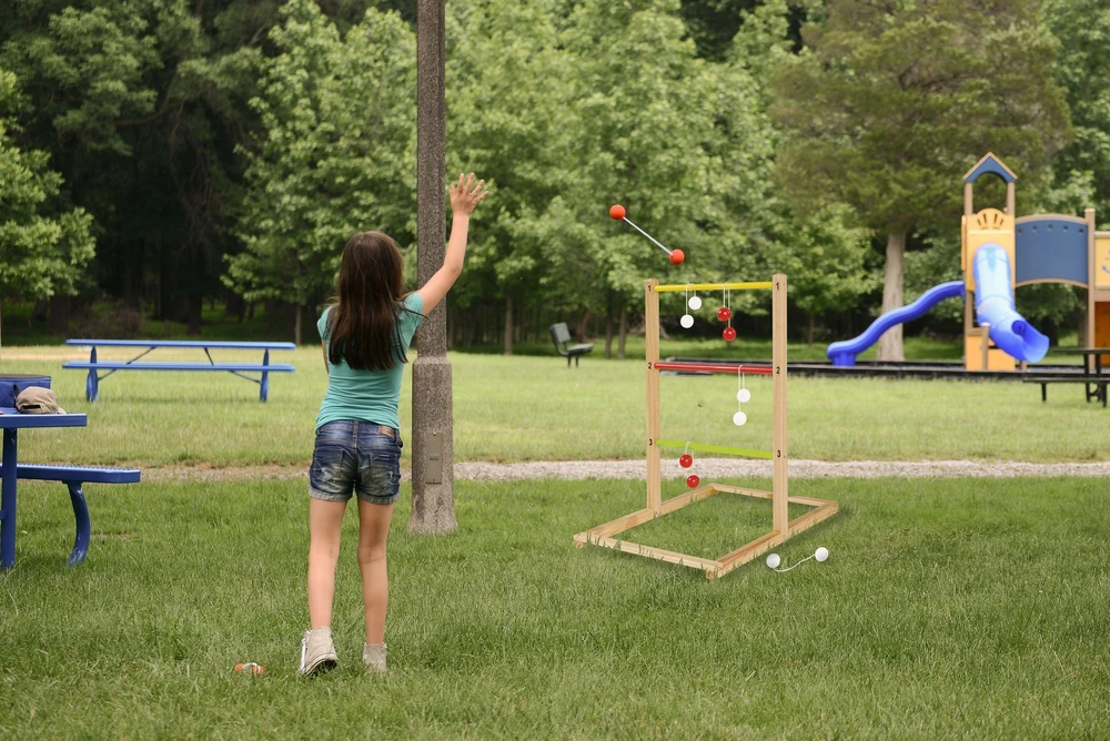 Bburago HAPPY SUMMER - Medinės kopėtėlės golfui (302195) / Lauko žaislai / Įvairūs