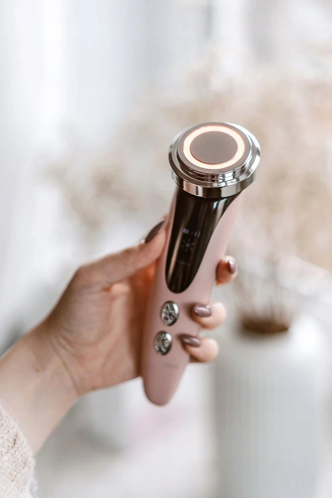 Beautifly B-Glossy blush beadatinė mezoterapija