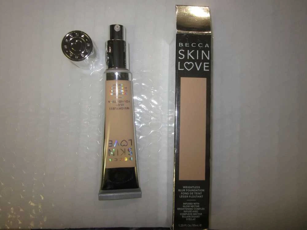 Becca Skin Love dimetikono drėkinamasis skystas makiažo pagrindas su lininiu aliejumi, 35 ml