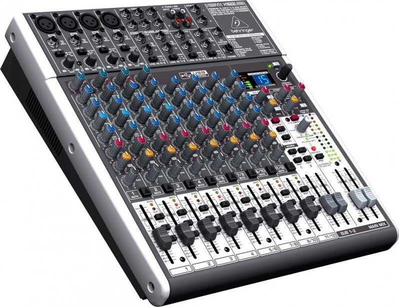 Behringer X1622USB 16 kanalai 10 – 200000 Hz