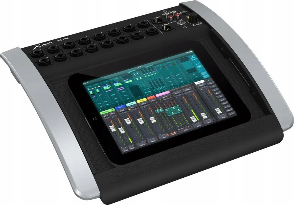 Behringer X18 garso pultas, 18 kanalų