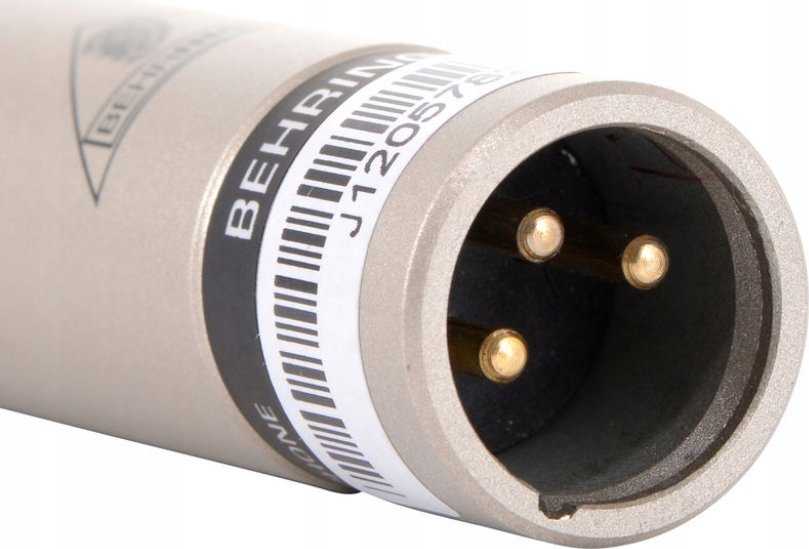 Mikrofonas Behringer C-2 scena