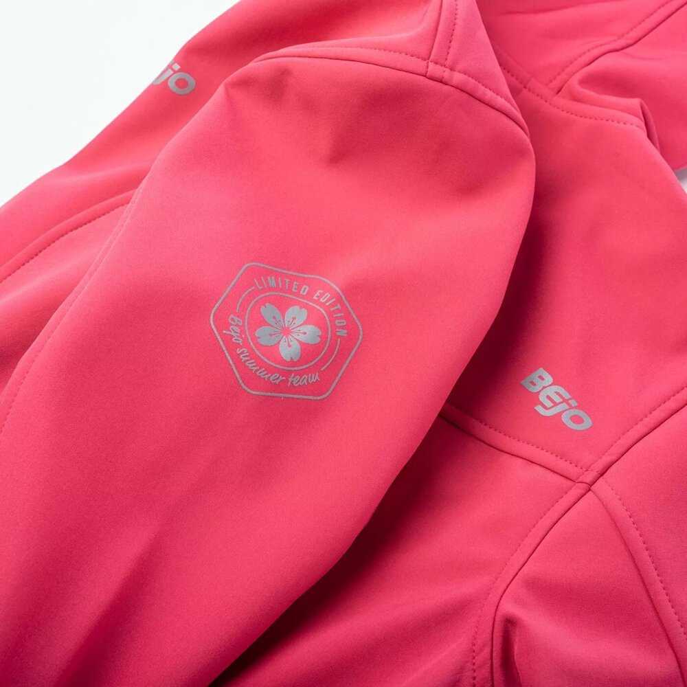 Vaikiška softshell striukė su reguliuojamu gobtuvu Bejo