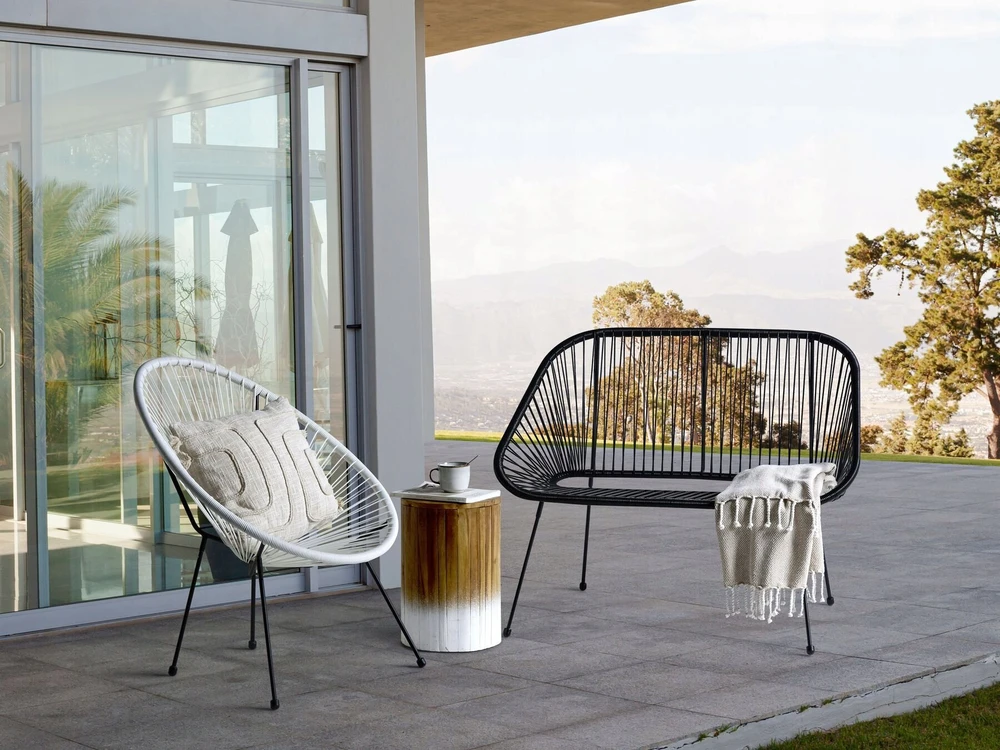 Beliani Sodo suolelis ACAPULCO II 113 cm iš technorattano, juodas