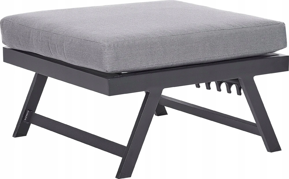 Lauko baldų komplektas Beliani Sodo kampinė sofa su staliuku 5 asmenims COCCORINO pilka, metalinė