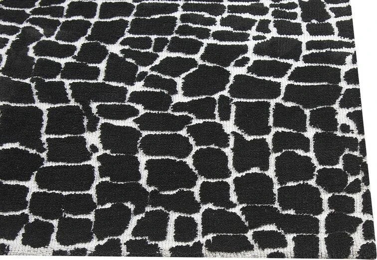 Beliani Kilimas PUNGE juodas 300 x 400 cm