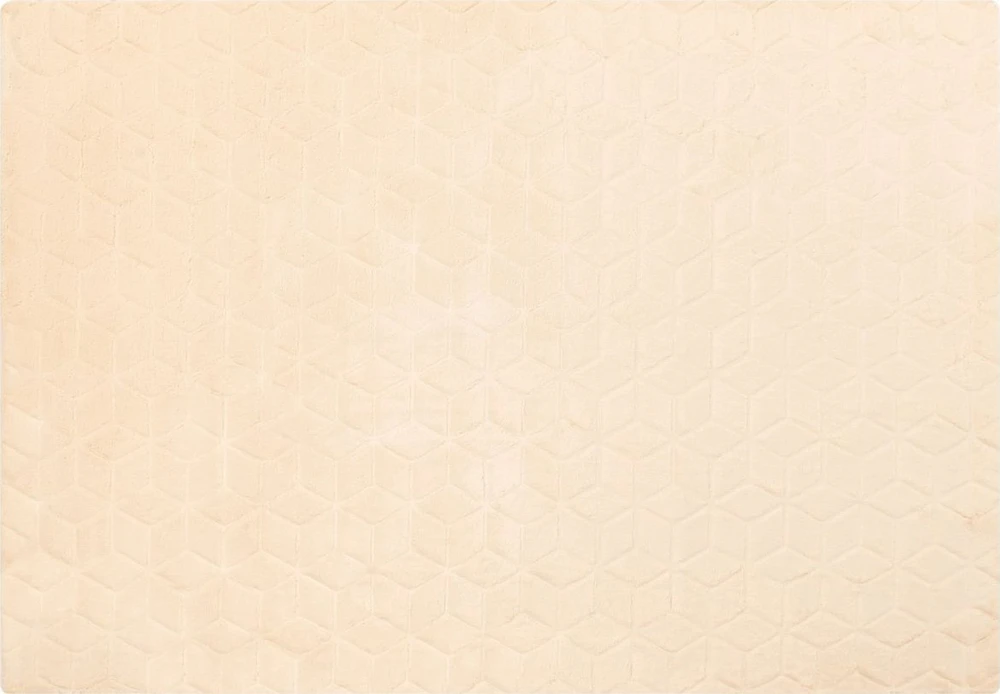 Beliani Dirbtinio kailio kilimas THATTA smėlio spalvos 160 x 230 cm