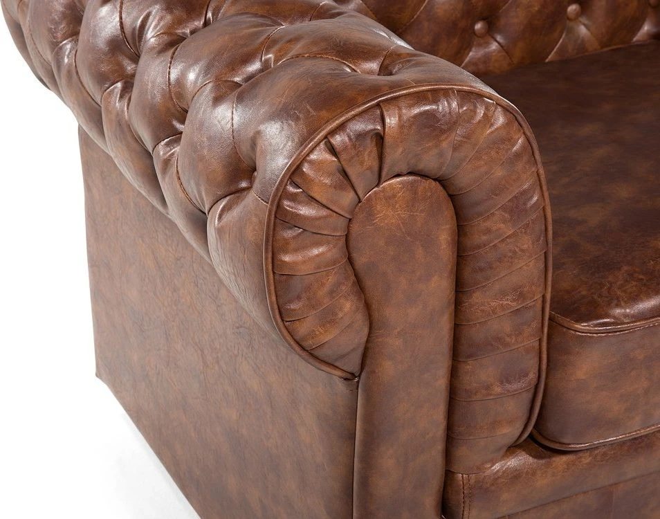 Beliani CHESTERFIELD fotelis iš dirbtinės odos, aukso rudos spalvos