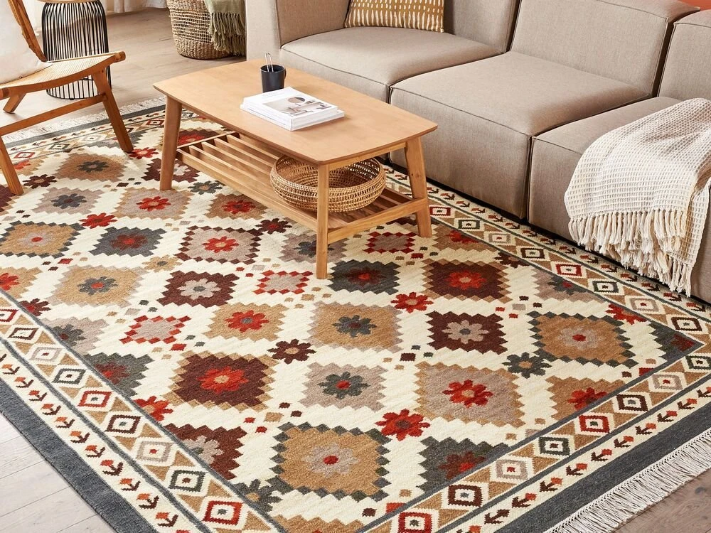 Beliani Kilimo kilimas GHUKASAVAN spalvotas 200 x 300 cm vilnonis