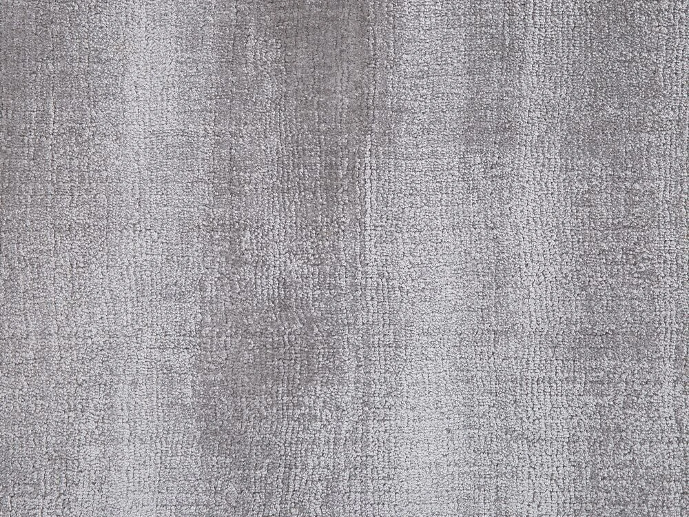 Beliani Kilimas GESI II šviesiai pilkas 160 x 230 cm viskozė
