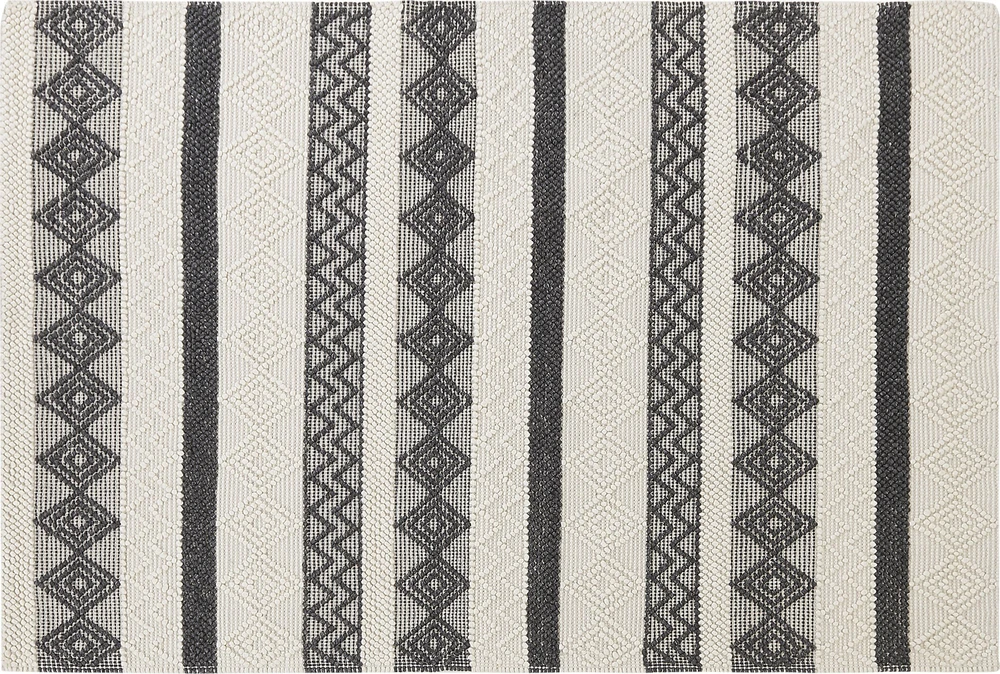 Beliani Kilimas DAVUTLAR šviesiai smėlio spalvos 140 x 200 cm vilnonis