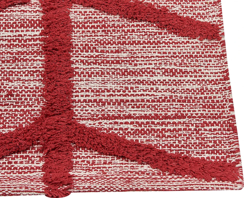 Beliani Kilimas SIVAS raudonas 80 x 150 cm Medvilninis