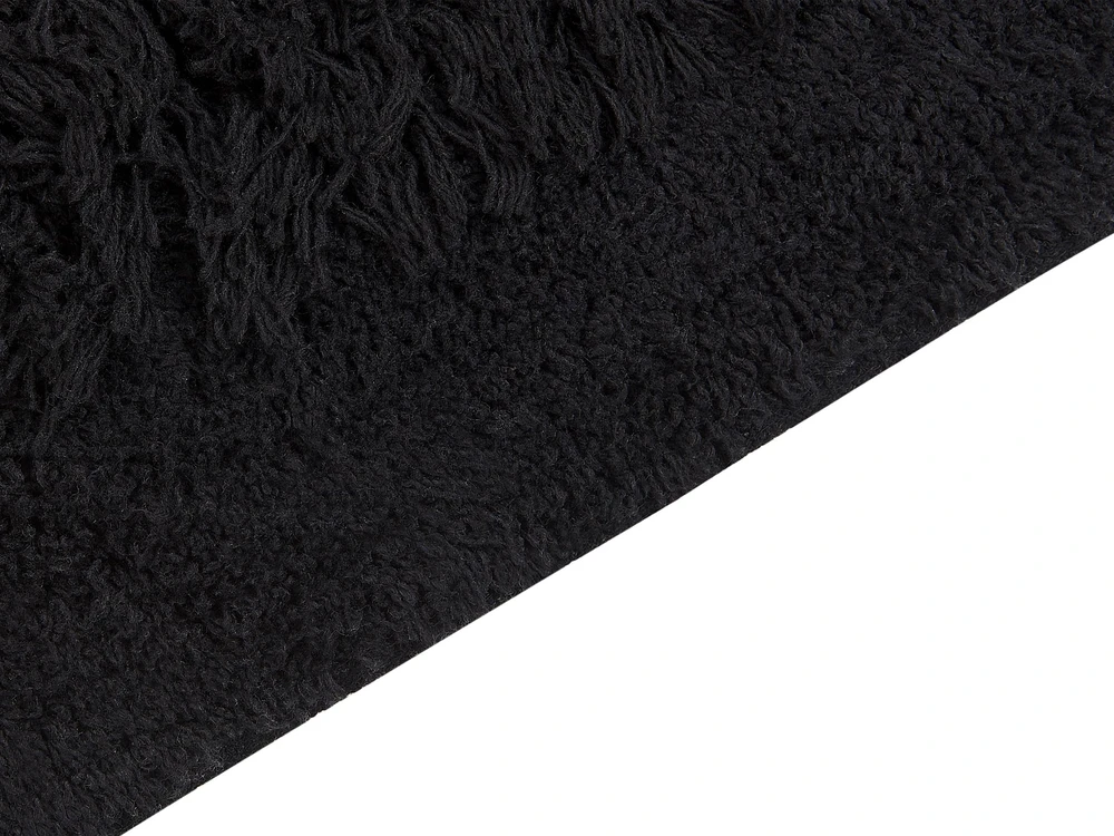 Beliani Kilimas BITLIS juodas 140 x 200 cm medvilninis