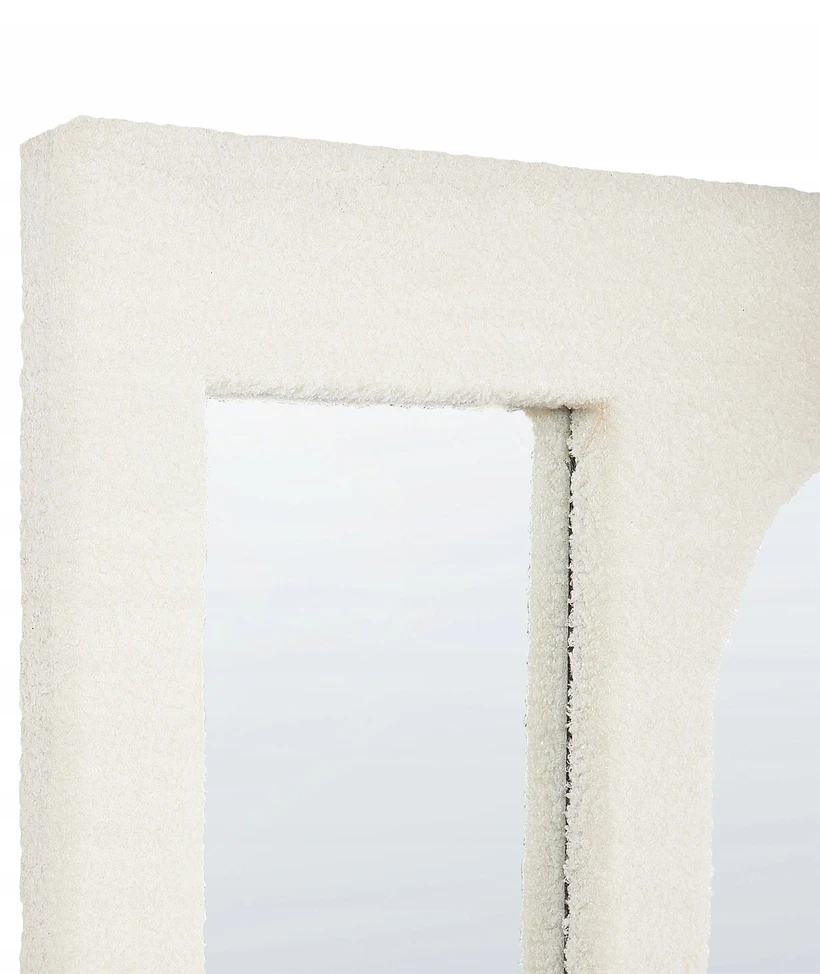 Beliani Sieninis veidrodis MARCIGNY 70 cm 100 cm Boucle, kreminės spalvos