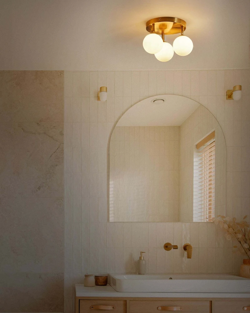 Beliani Lubinis šviestuvas MAVILLA, stiklinis, žalvarinis