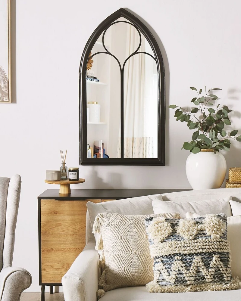 Beliani Sieninis veidrodis TRELLY 62 cm 113 cm metalinis juodas