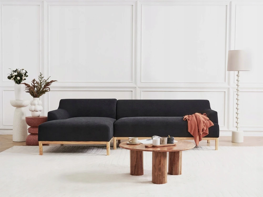 Beliani Trivietė kampinė sofa SOSJO, juoda, dešininė
