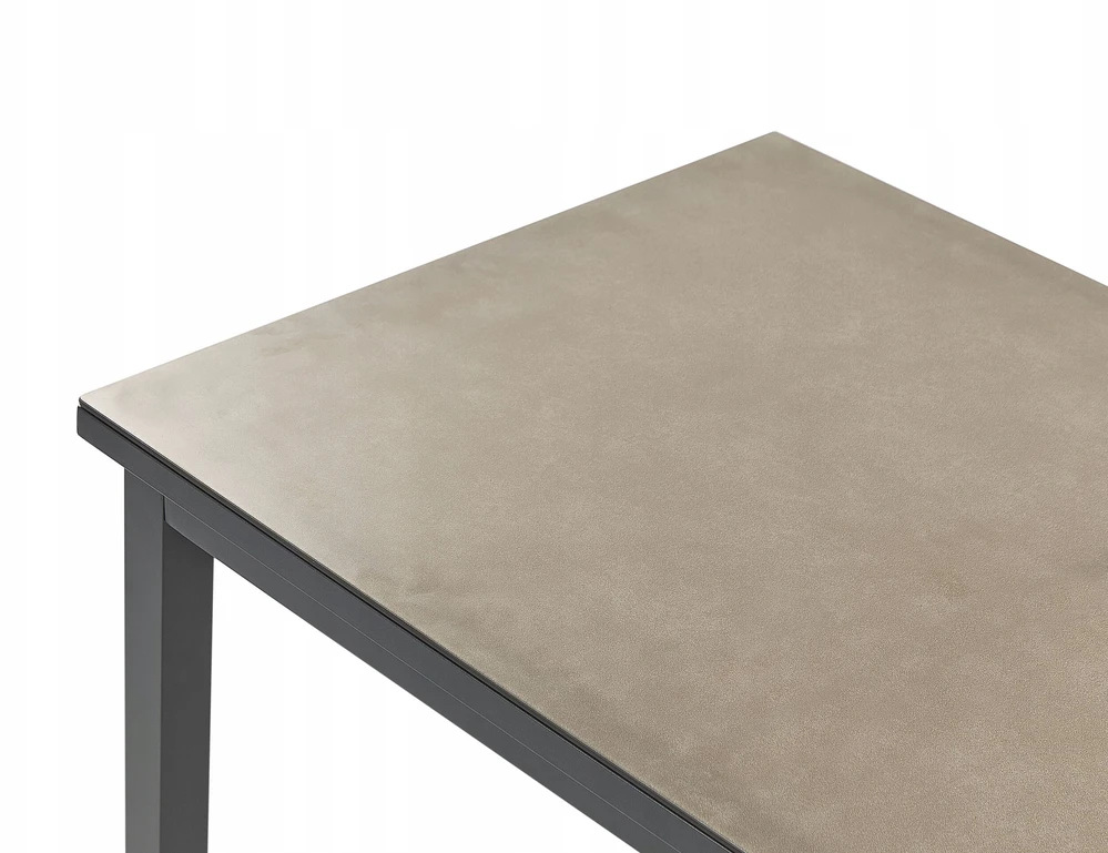 Lauko baldų komplektas Beliani Lauko kampinė sofa su stalu 5 asmenims MESSINA kairinis smėlio spalvos metalinis