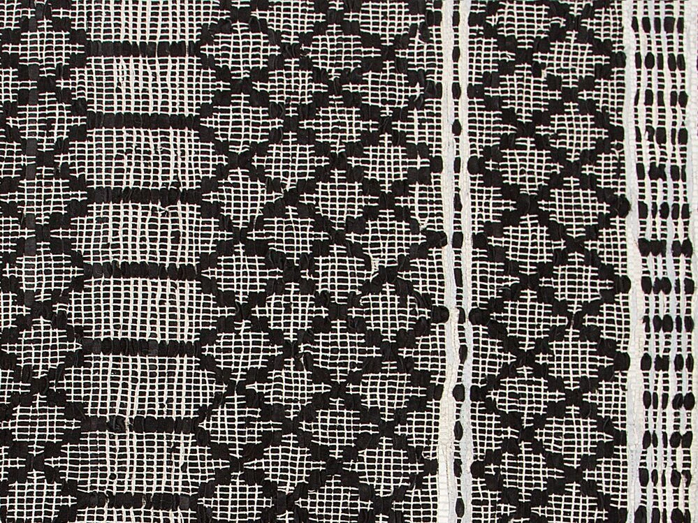 Beliani Kilimas FEHIMLI juodas 80 x 150 cm natūrali oda