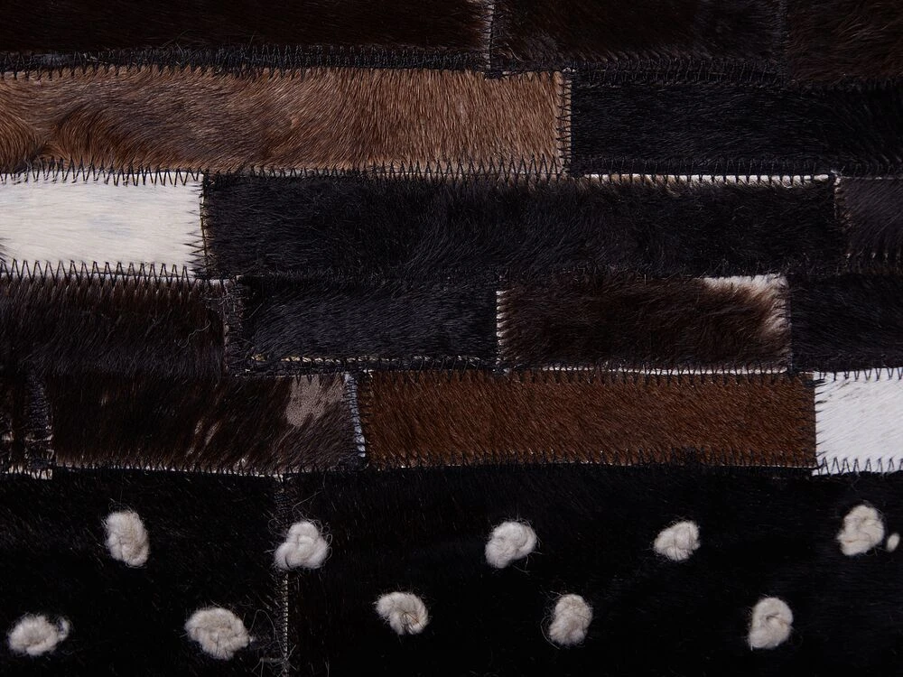 Beliani Kilim AKSEKI tamsiai rudas 140 x 200 cm iš natūralios odos