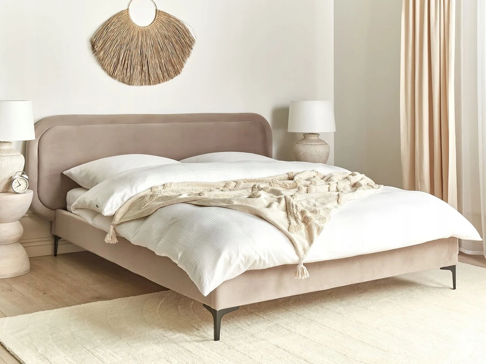 Beliani Dviejų asmenų lova Velvet SUZETTE 160 x 200 cm smėlio spalvos