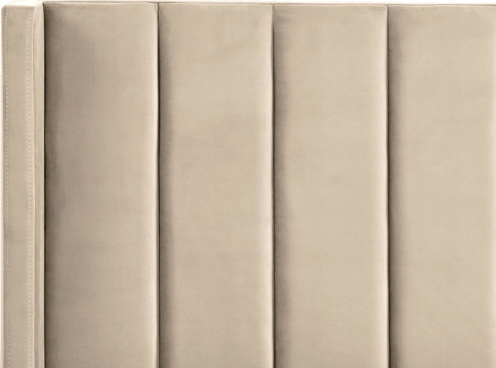 Beliani VILLETTE veliūrinė lova 140 x 200 cm smėlio spalvos