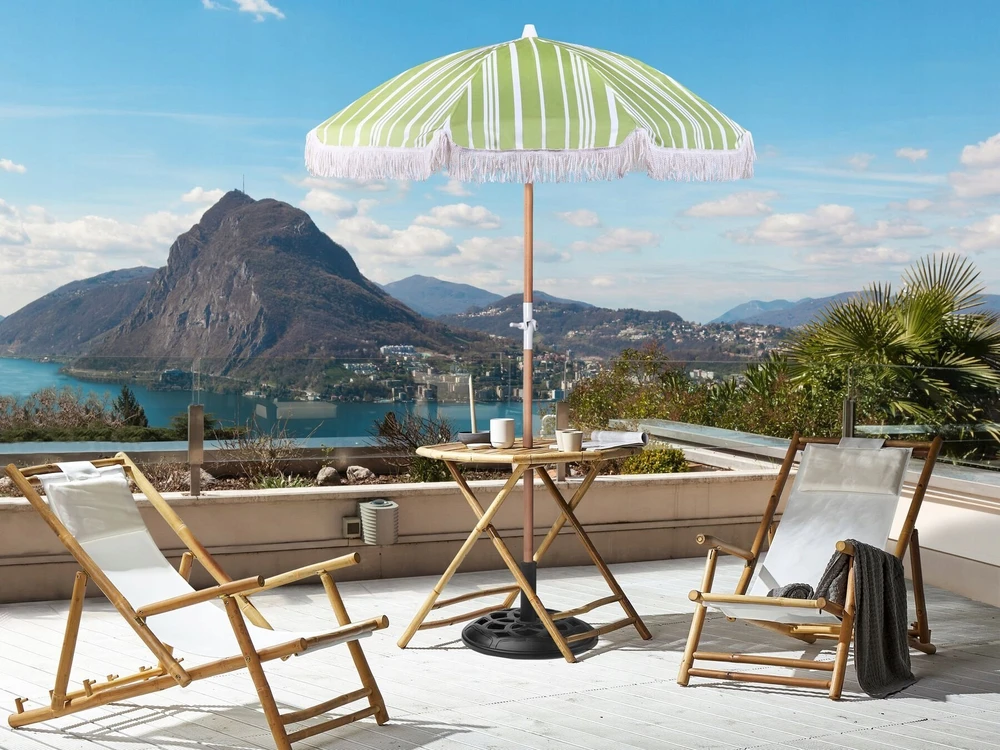 Beliani Sodo skėtis 150 cm MONDELLO žalias