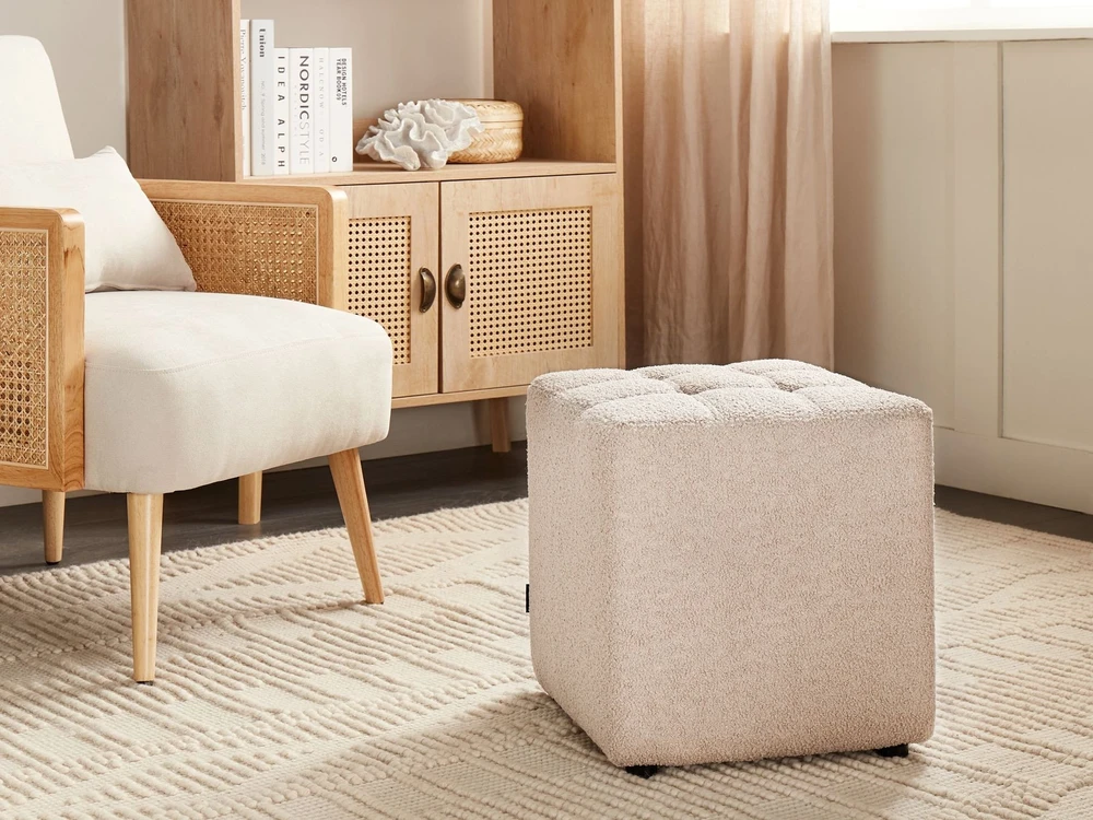Beliani Pufas KANSAS Boucle smėlio spalvos