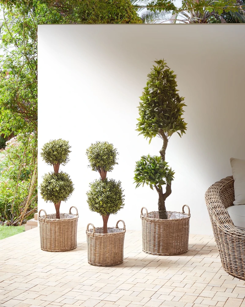 Beliani 3 krepšelių gėlėms rinkinys PENDULA 33/37/45 cm natūralus technorotangas