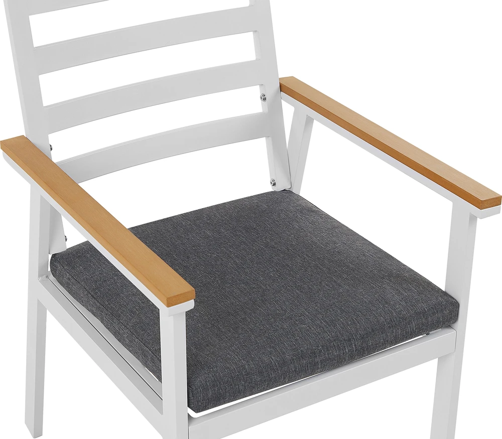 Lauko baldų komplektas Beliani Sodo baldų komplektas 4 asmenims CAVOLI Pilkas metalinis su pagalvėlėmis