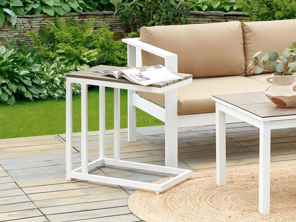 Beliani Sodo staliukas MESSINA 60 cm 35 cm baltas