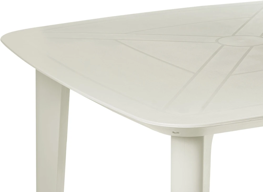 Beliani Sodo stalas SORICO 86 cm 86 cm šviesiai smėlio spalvos