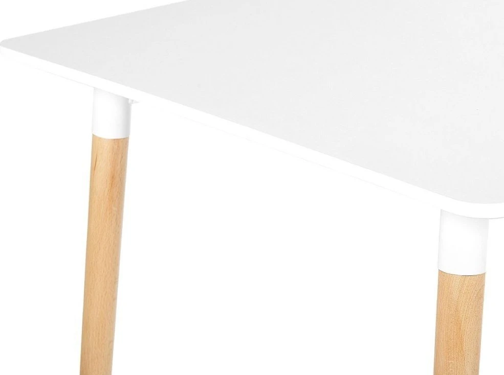 Beliani Valgomojo stalas NEWBERRY baltas 120 cm x 80 cm