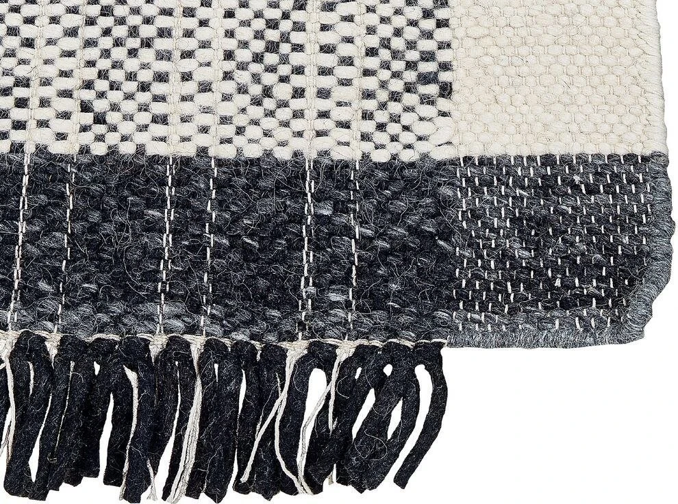 Beliani Kilimas KETENLI baltas 140 x 200 cm vilnonis