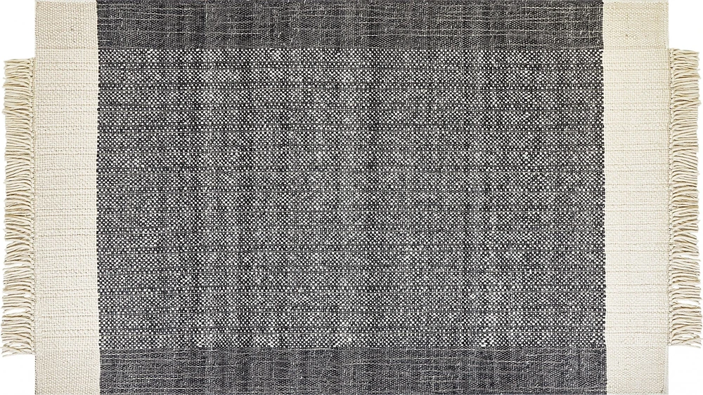Beliani Kilimas ATLANTI juodas 140 x 200 cm vilnonis