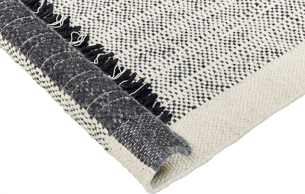 Beliani Kilimas KETENLI baltas 80 x 150 cm vilnos