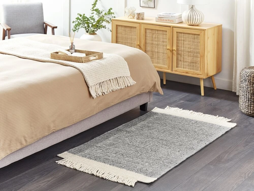Beliani Kilimas TATLISU pilkas 80 x 150 cm vilnonis