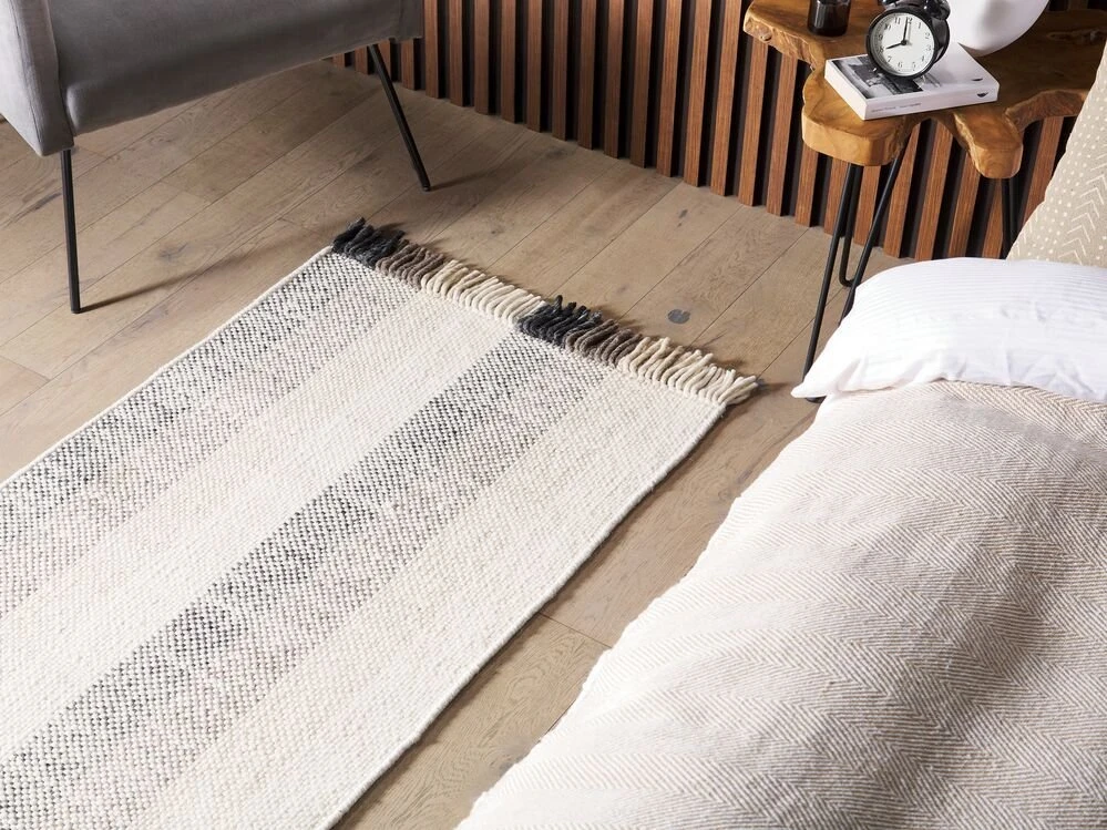 Beliani Kilimas EMIRLER, baltas, 80 x 150 cm, vilna