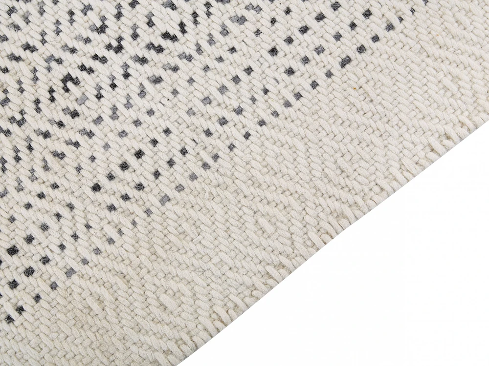 Beliani Kilimas OMERLI baltos spalvos 80 x 150 cm vilnonis