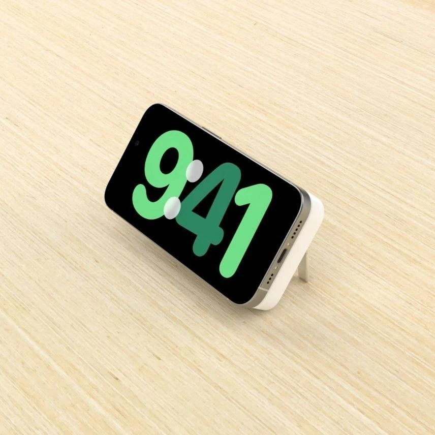 Belkin 8000 mAh 15W Qi2 MagSafe balta