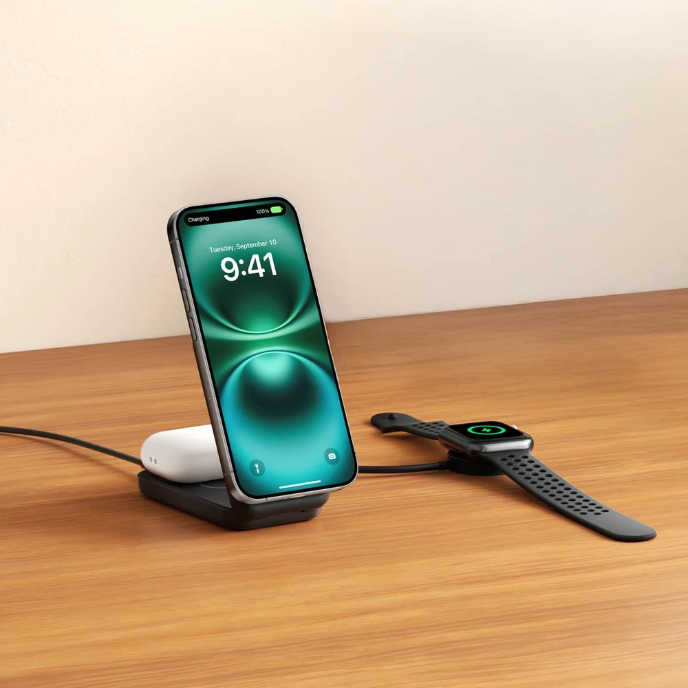 Belkin „UltraCharge“ 25 W Qi2 magnetinis 2 viename sulankstomas įkroviklis, juodas WIZ038kqBK